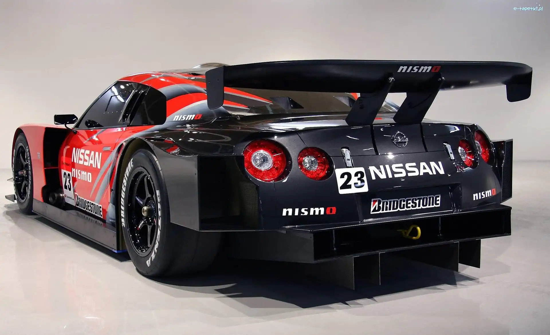 Torowy, Nissan GTR
