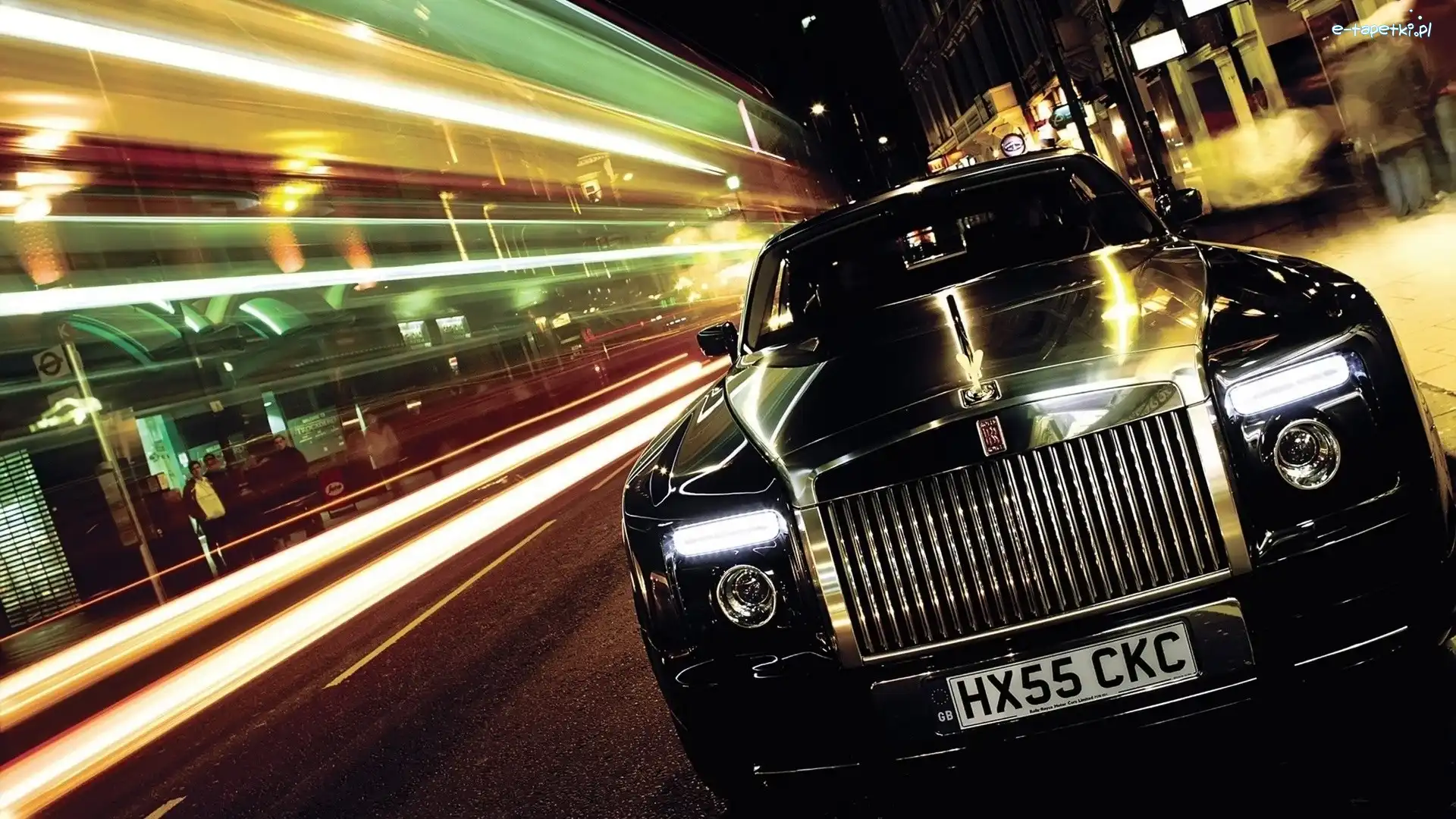 Rolls-Royce Phantom, Miasto, Ulica
