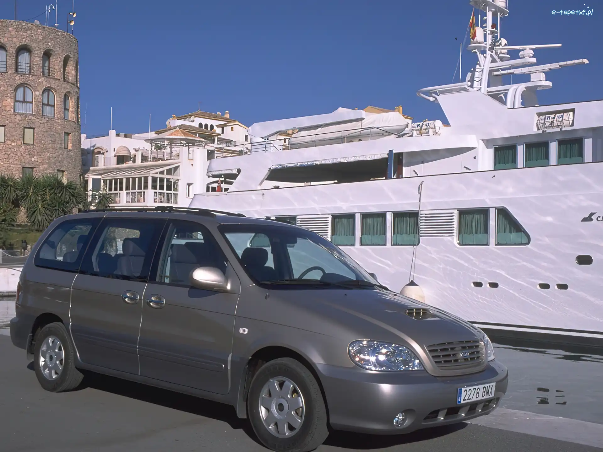 Statek, Kia Carnival