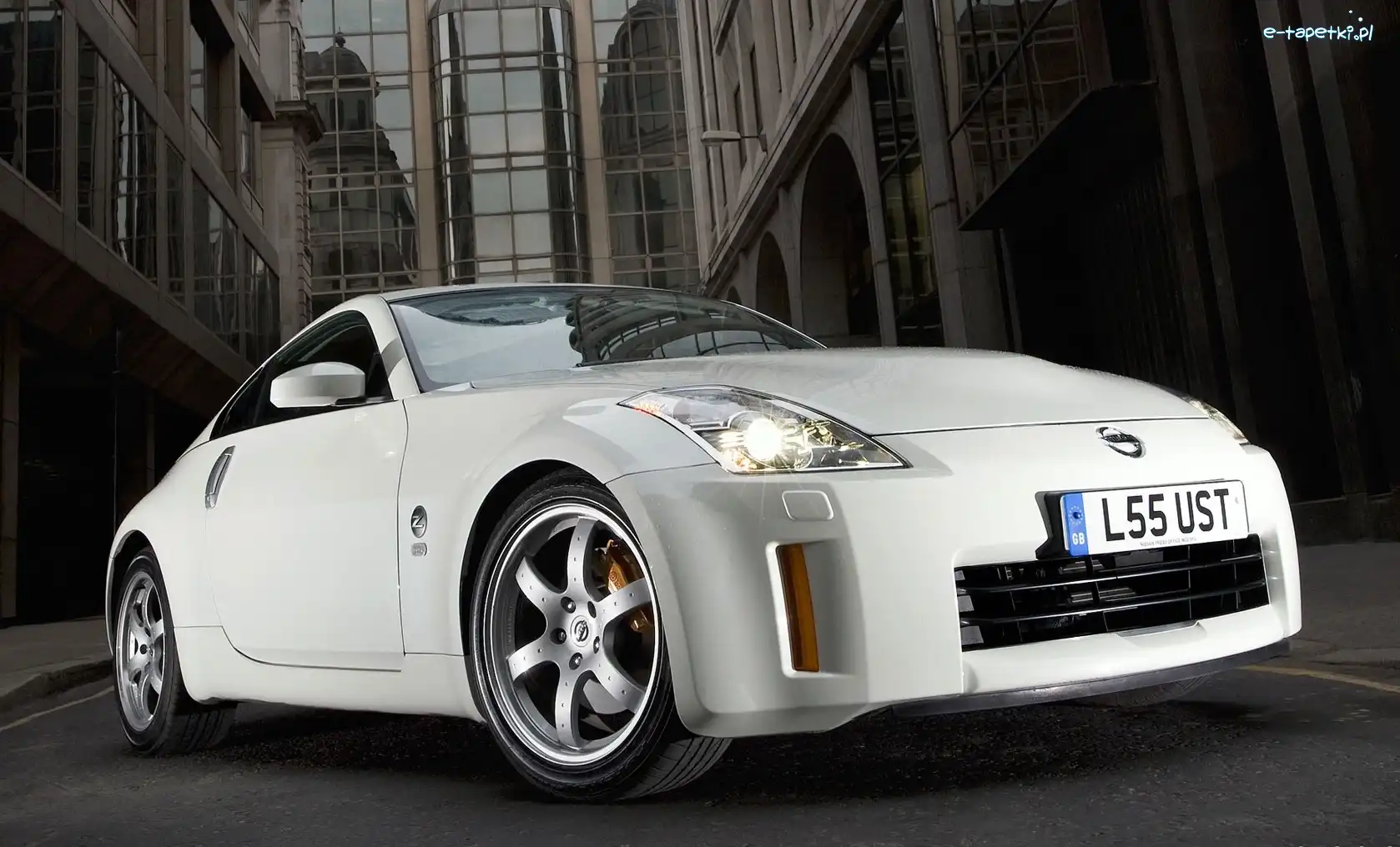 Nissan 350Z, Biały