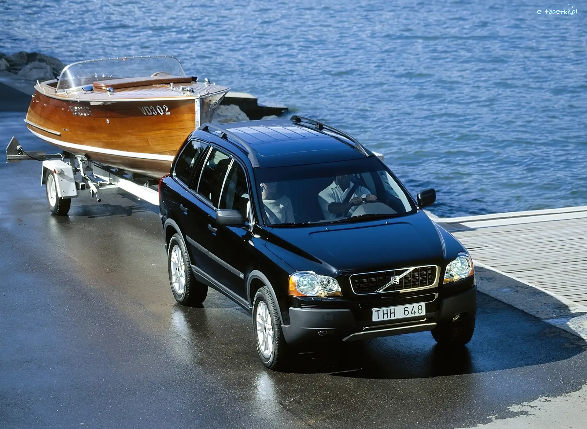 Motorówka, Przyczepa, Volvo XC-90