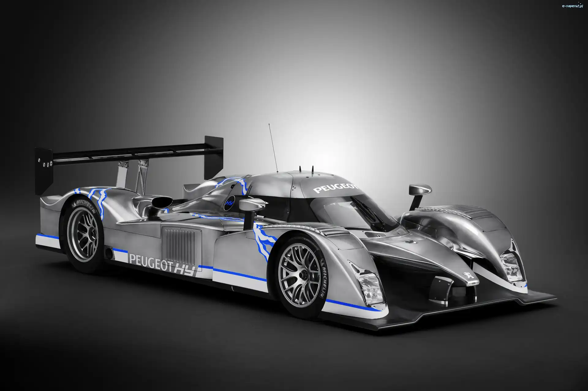 Peugeot 908, Wyścigowy