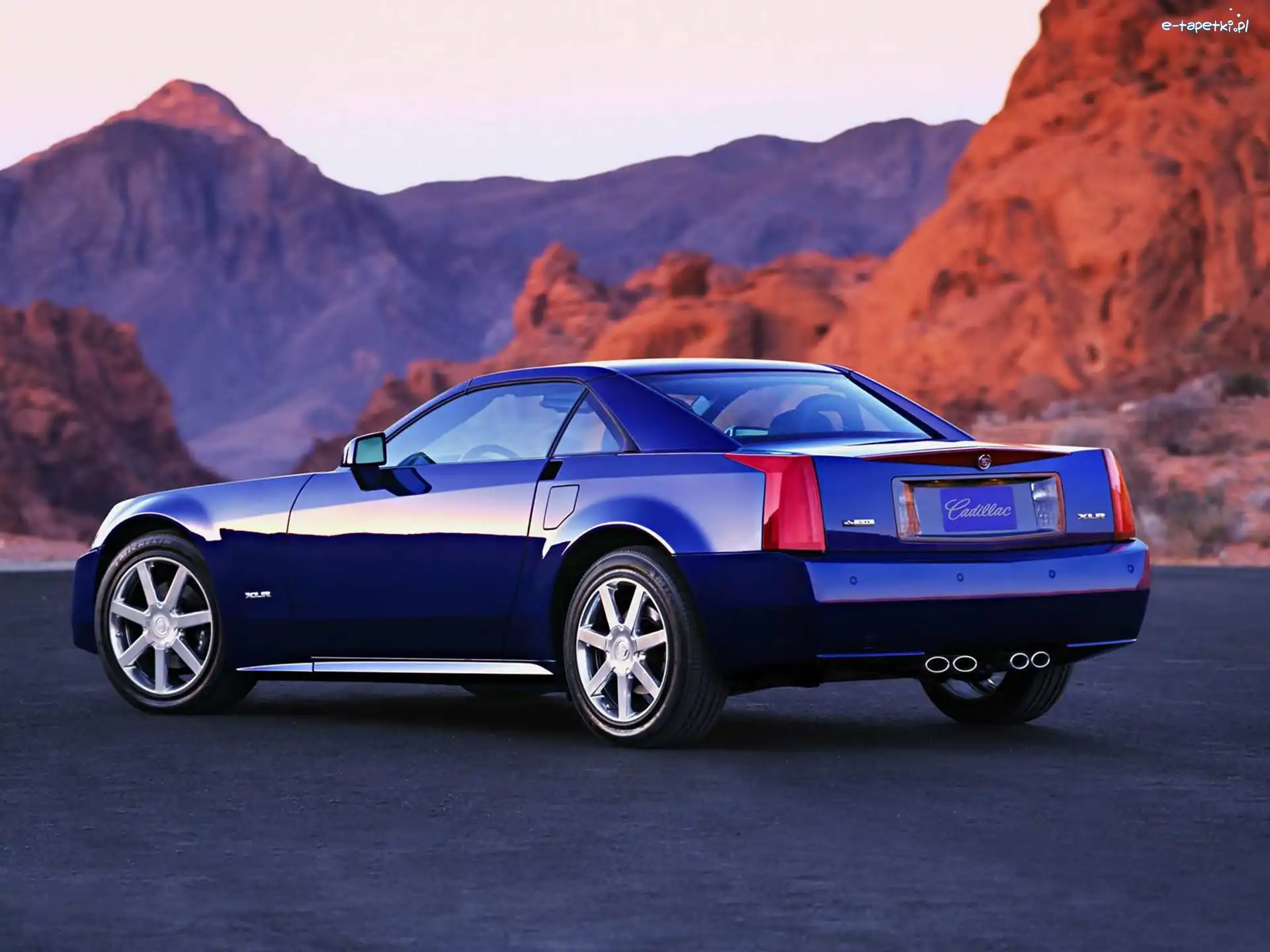 Cadillac XLR, Niebieski