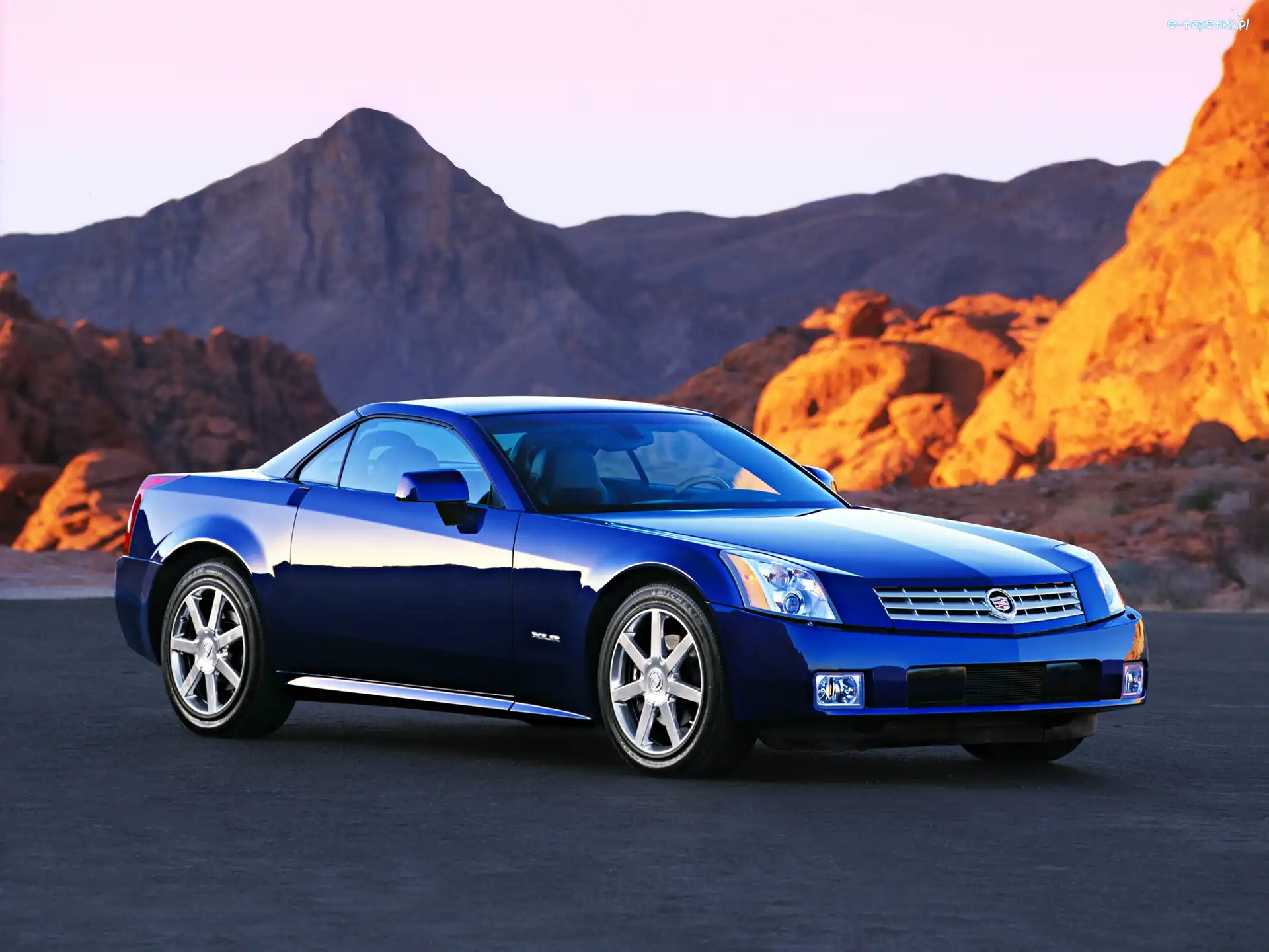 Cadillac XLR, Niebieski