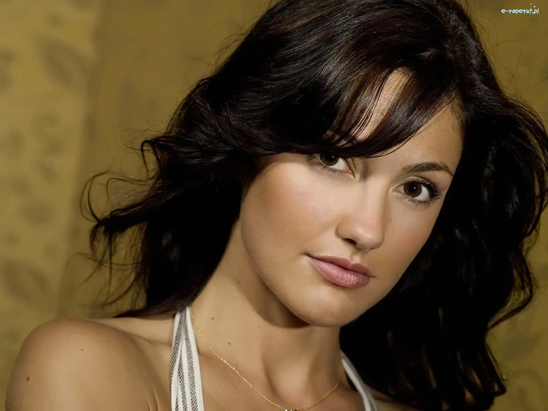 Twarz, Minka Kelly
