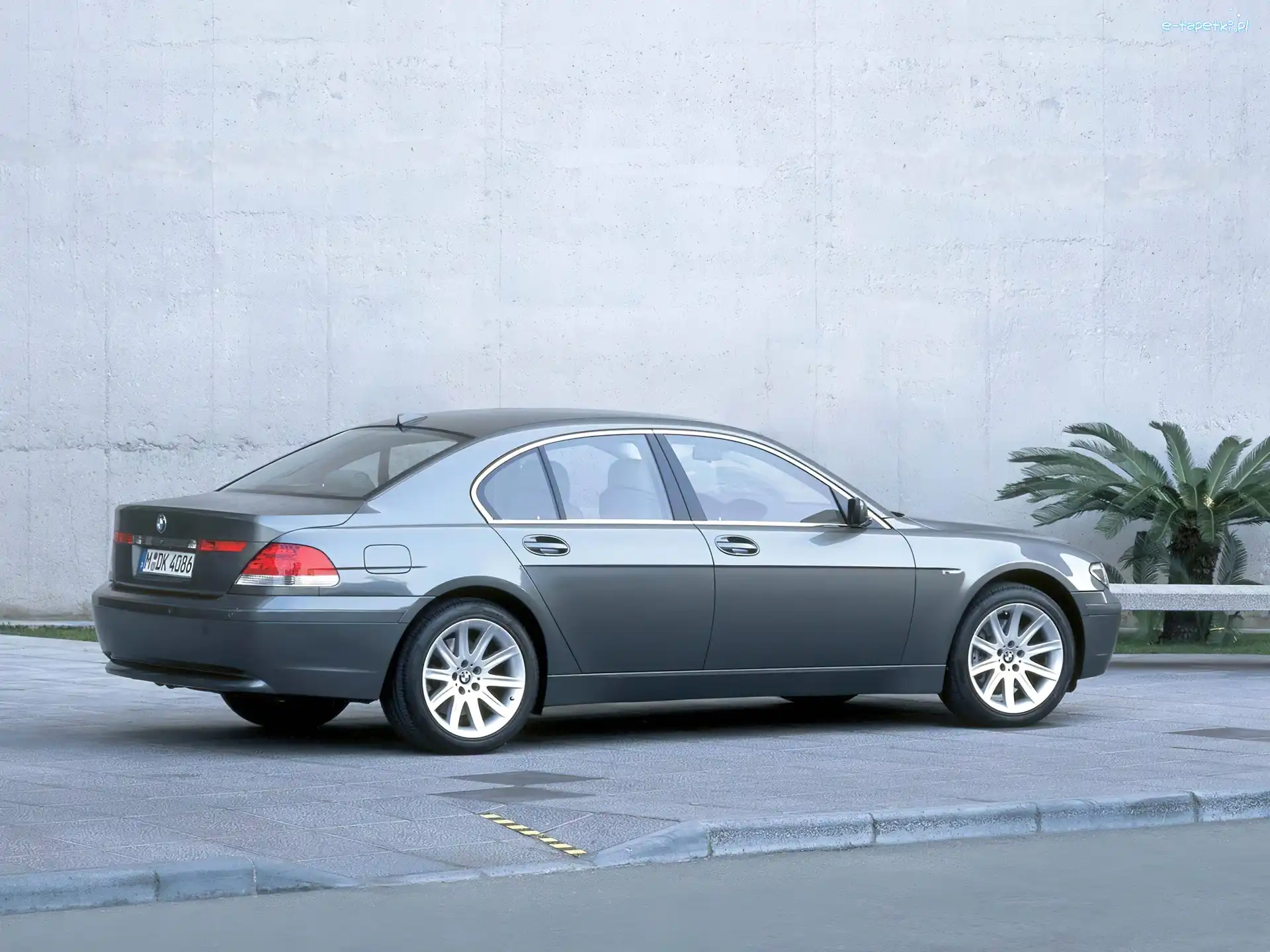 E65, BMW 7