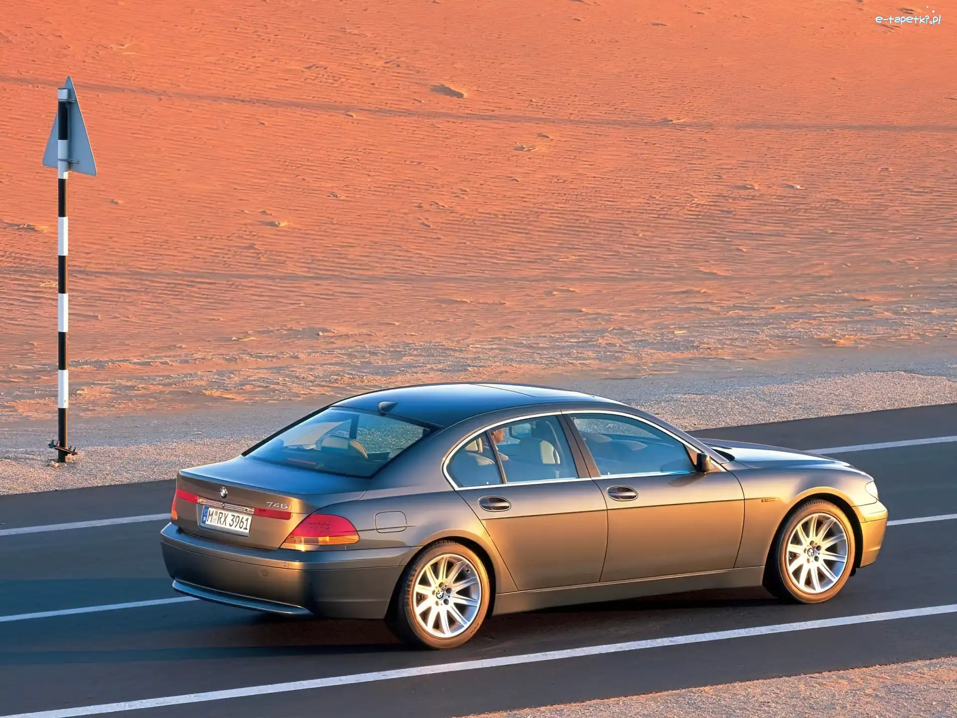 E65, BMW 7