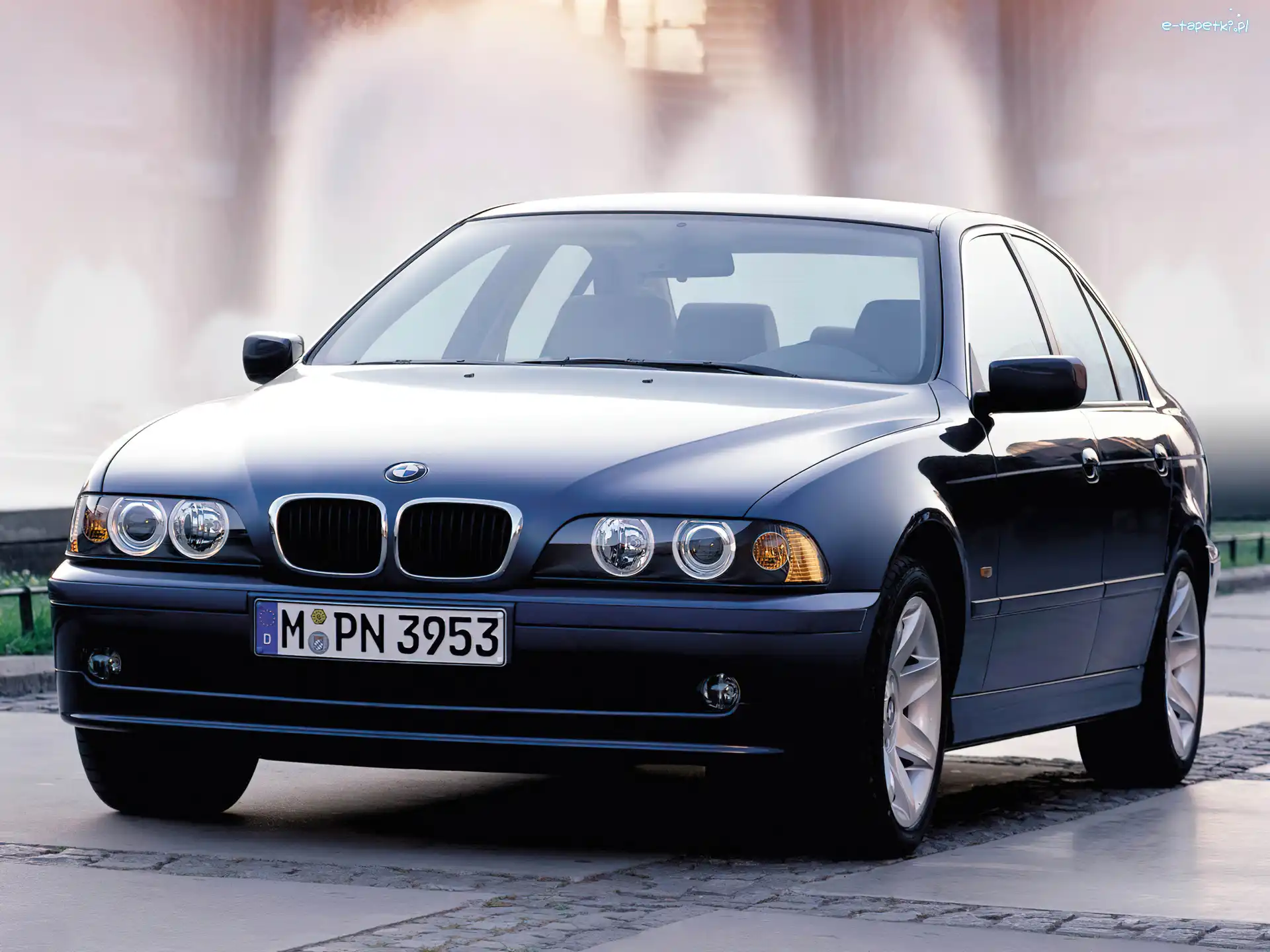 E39, BMW 5, niebieskie