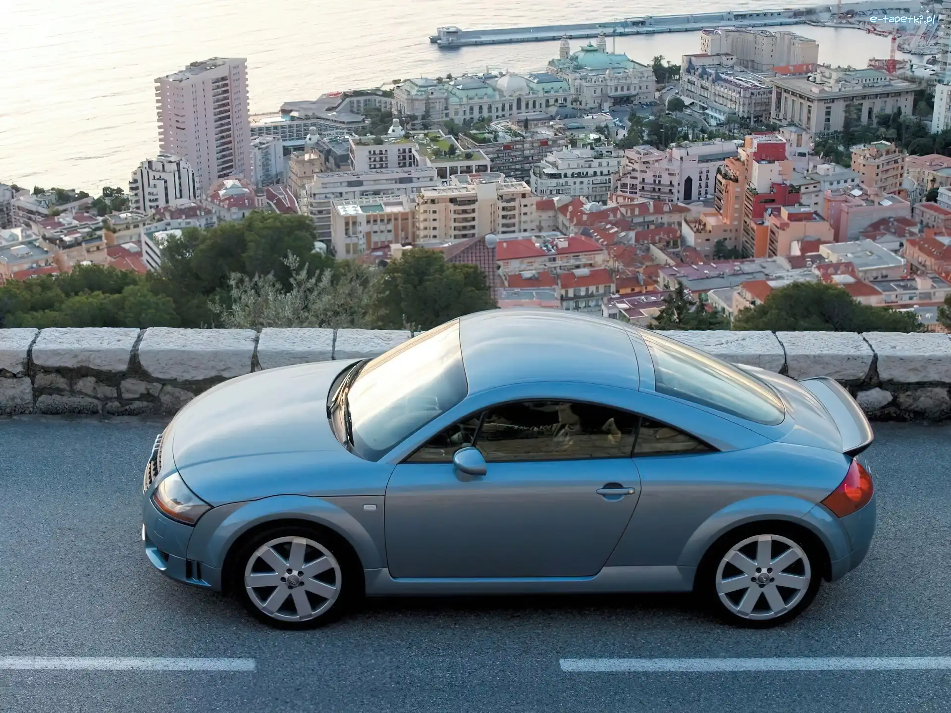 Miasteczko, Audi TT