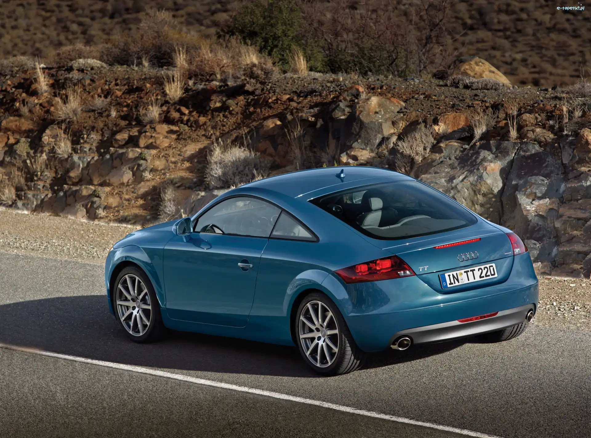 Niebieski Metalik, Audi TT