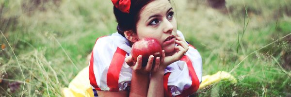 Dziewczyna, Królewna Śnieżka i siedmiu krasnoludków, Snow White and the Seven Dwarfs, Cosplay, Jabłko, Śnieżka