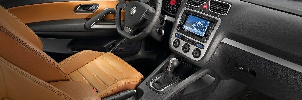 VW Scirocco, Nawigacja