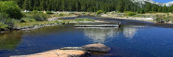 Kamienie, Park Narodowy Yosemite, Rzeka, Góry, Stan Kalifornia, Stany Zjednoczone
