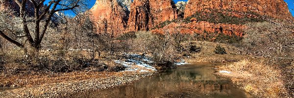 Rzeka Virgin River, Park Narodowy Zion, Góry, Stan Utah, Stany Zjednoczone, Court of the Patriarchs, Skały