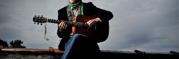 Gitara, John Doyle
