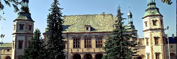 Kielce, Muzeum Narodowe, Pałac Biskupów Krakowskich, Polska