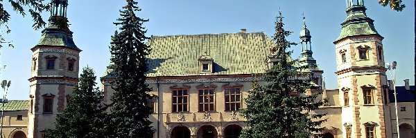 Kielce, Muzeum Narodowe, Pałac Biskupów Krakowskich, Polska