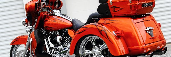 Trzykołowy, Trajka, Motor