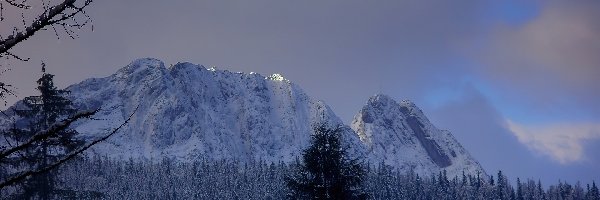 Giewont, Zimą, Góry