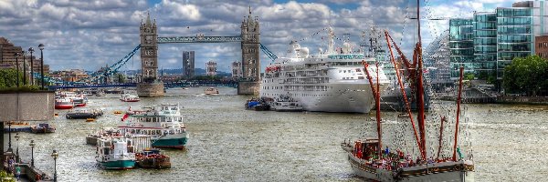 Statki, Londyn, Most Tower Bridge, Rzeka