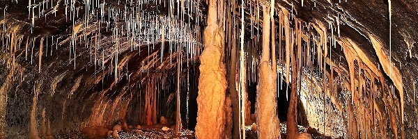 Stalagmity, Stalaktyty, Jaskinia