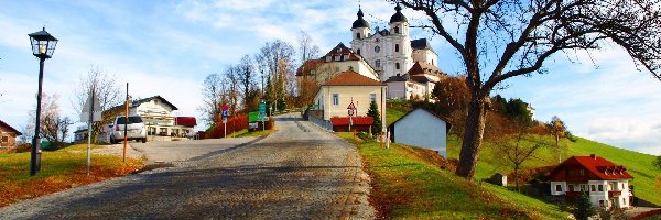 Austria, Droga, Kościół