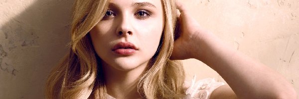 Dziewczyna, Aktorka, Hloja Greisa Moreca, Blond