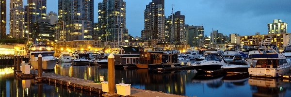 Miasto nocą, Port