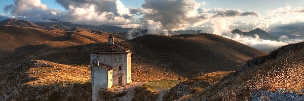 Abruzja, Matki, Kościółek, Bolesnej, Bożej