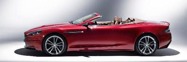 Aston Martin DBS Volante