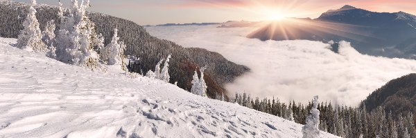 Góry, Promienie słońca, Wschód słońca, Zima