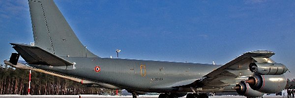 Francja, Boeing C-135 Stratotanker