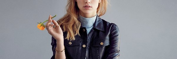 Suki Waterhouse, Modelka, Kobieta