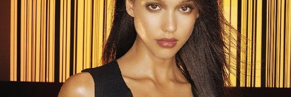 Jessica Alba, zmysłowa