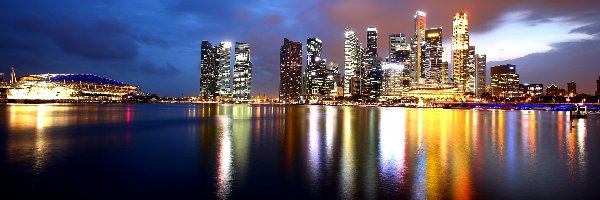 Singapur, Zatoka Marina, Wieżowce, Noc