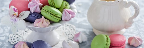 Ciastka, Makaroniki, Kolorowe, Dzbanuszek, Bezy