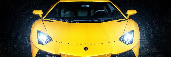 Żółte Lamborghini Aventador