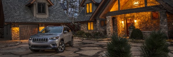 Dom, Jeep Cherokee Limited