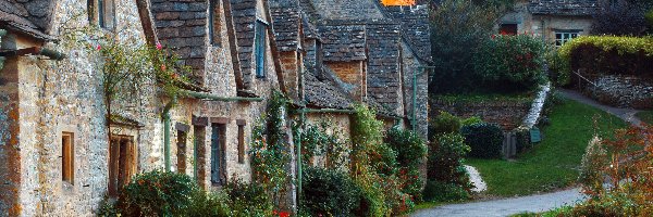 Domy, Wieś Bibury, Droga, Anglia, Hrabstwo Gloucestershire