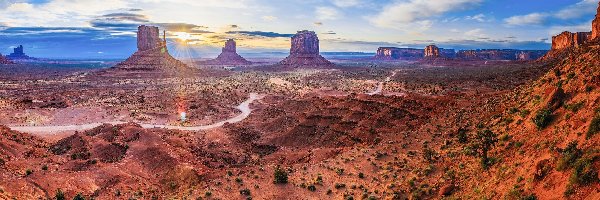 Stany Zjednoczone, Wyżyna Kolorado, Stan Utah, Skały, Region Monument Valley - Dolina Pomników