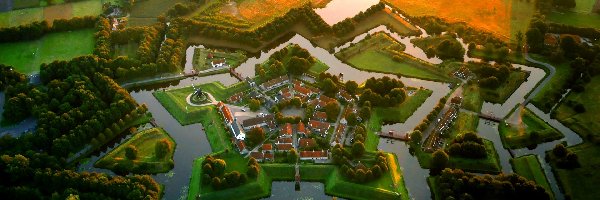 Holandia, Twierdza, Bourtange, Z lotu ptaka, Fosa
