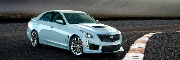 Trzecia generacja, Cadillac CTS-V