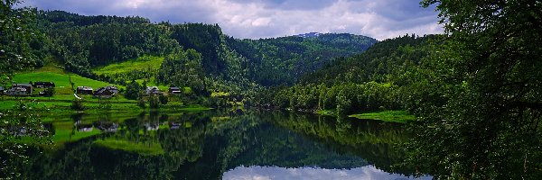 Wieś, Wzgórza, Domy, Odbicie, Jezioro Seimsvatnet, Norwegia