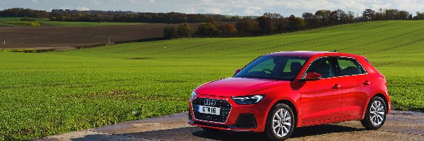 Czerwony, Audi A1 Sportback