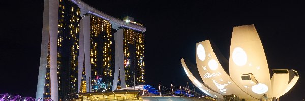 ArtScience Museum, Hotel Marina Bay Sands, Woda, Oświetlenie, Zatoka Marina Bay, Muzeum Sztuki i Nauki, Noc, Singapur