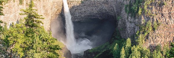 Helmcken Falls