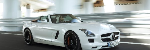 AMG, Mercedes-Benz SLS Roadster