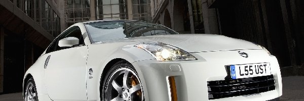 Nissan 350Z, Biały