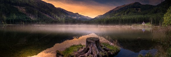 Mgła, Jezioro Ingeringsee, Austria, Styria, Pień, Zachód słońca, Gmina Gaal, Góry