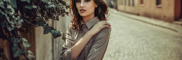 Szatynka, Modelka, Kobieta